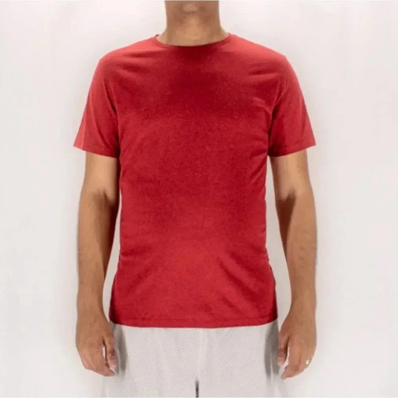 Old Navy Men's Red T-shirt - Picture 1 of 3